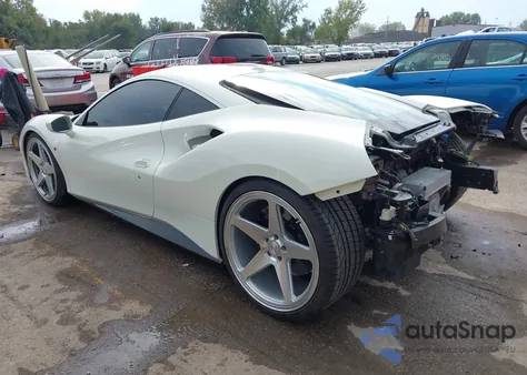 2017 Ferrari 488 Gtb z USA, uszkodzony, nr VIN ZFF79ALA2H0224625